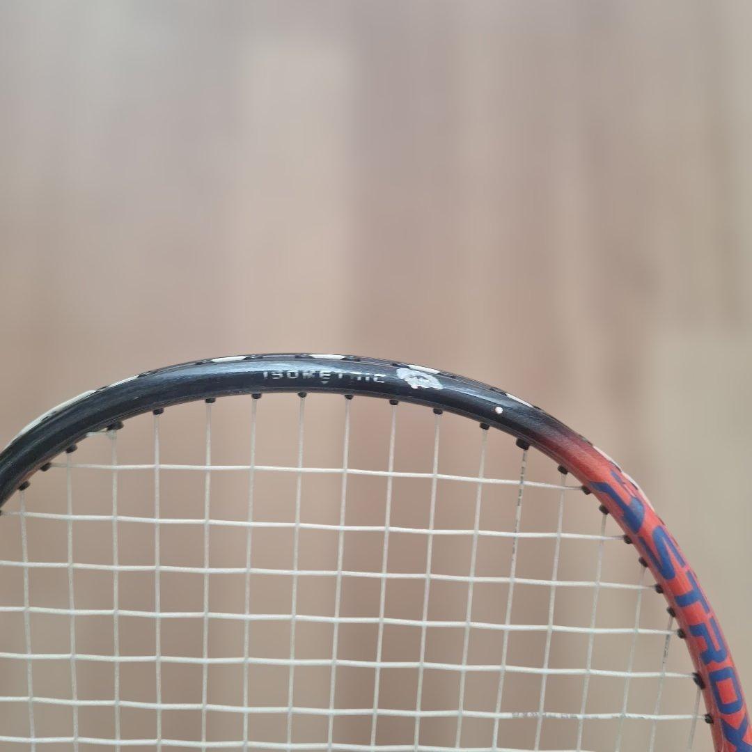 YONEX　ASTROX 77 PRO バドミントンラケット