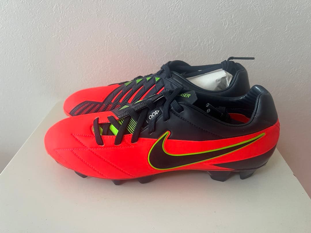 シューズ Nike T90 LASER IV FG