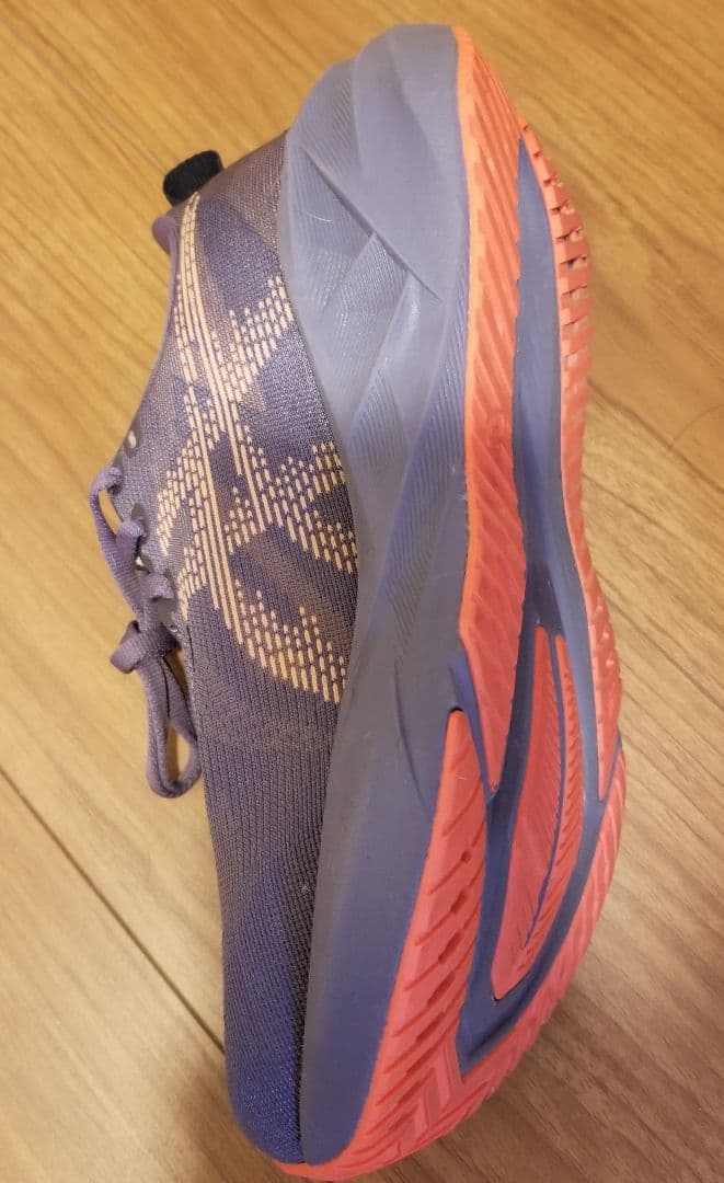 まさ asics NOVABLAST 5ランニングシューズ 23.0 E
