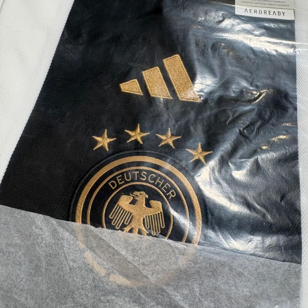新品未開封　正規品　ドイツ代表　ユニフォーム