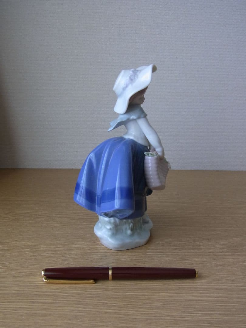 リヤドロ陶器人形