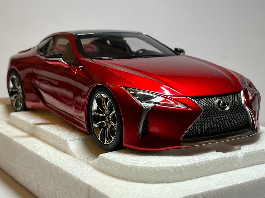 オートアート 78873 1/18 Lexus LC500 レッド 車体美品