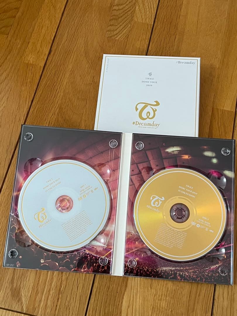 TWICE CD、DVDまとめ売り