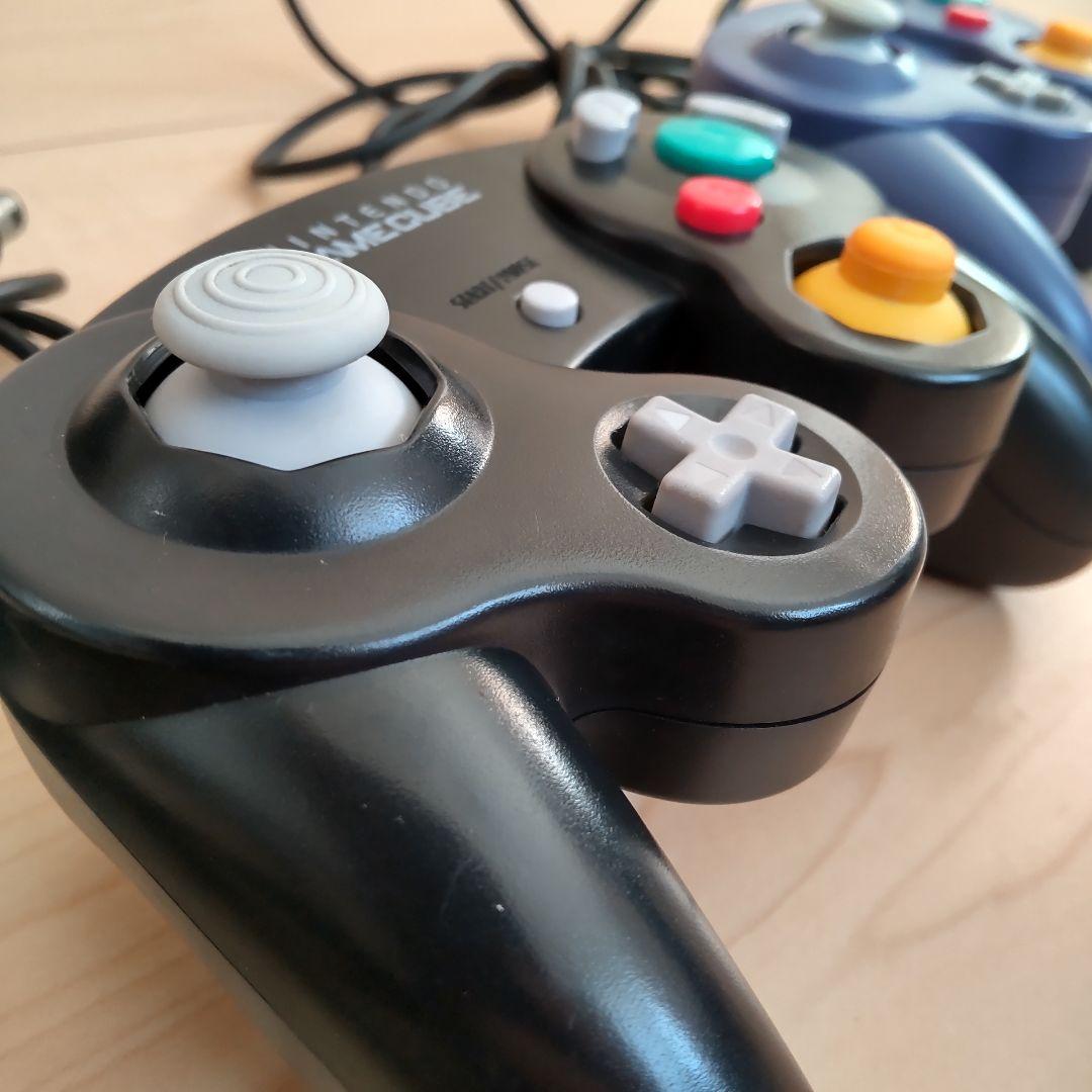 ゲームキューブ　本体　黒　コントローラ✕２　付属品