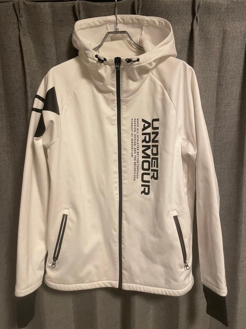 UNDER ARMOUR ジャケット　アンダーアーマー