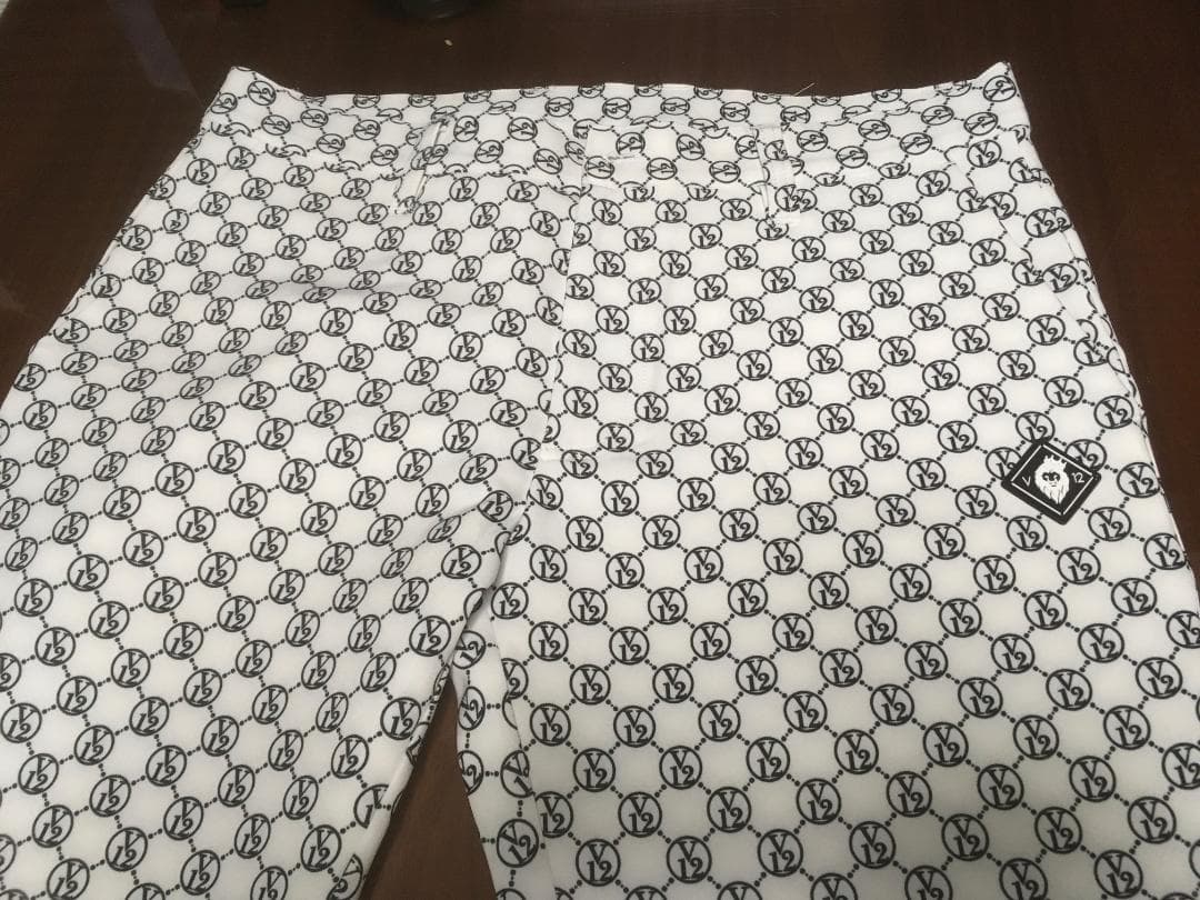 ■新品未使用品■ V12 ゴルフ ストレッチ スキニー パンツ サイズ6 XL