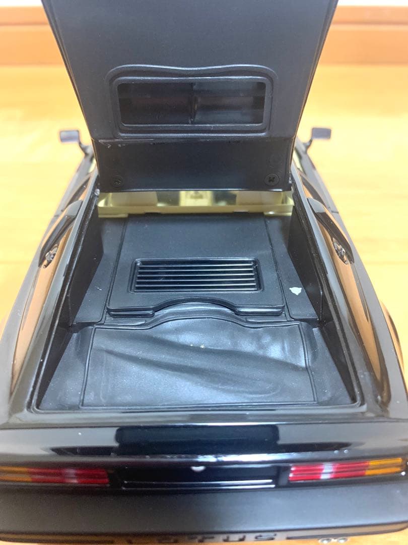 ミニカー AUTOart Lotus Esprit Turbo 1:18