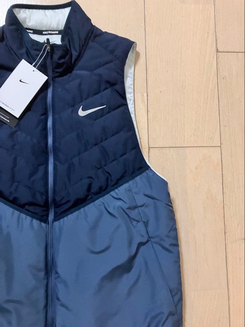 NIKE ランニングウェア ベスト 新品 メンズ アウターナイキM ネイビー