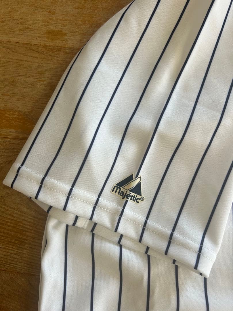 松井秀喜　ヤンキースユニフォーム　majestic サイズM