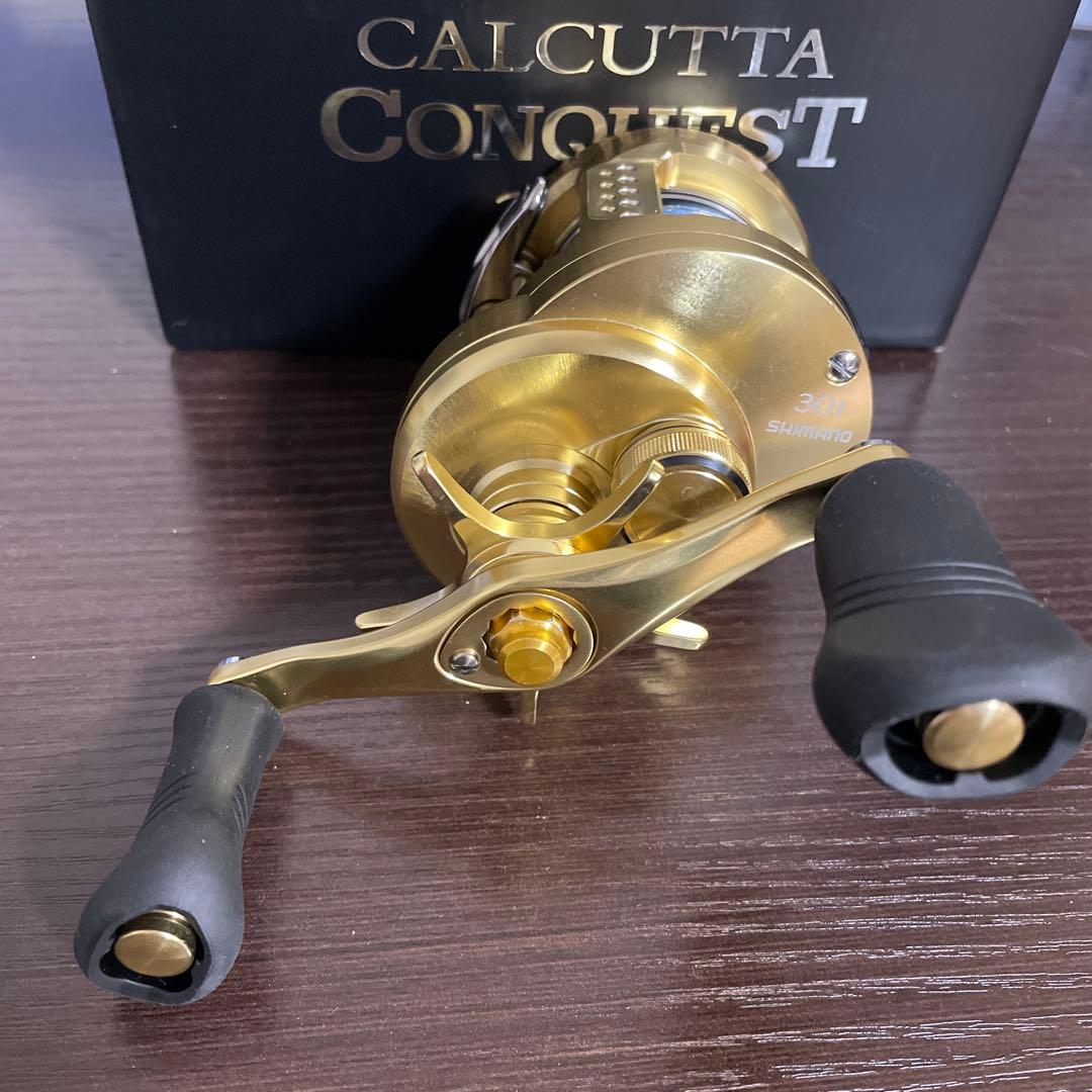 18CALCUTTA CONQUEST 301 ベイトリール