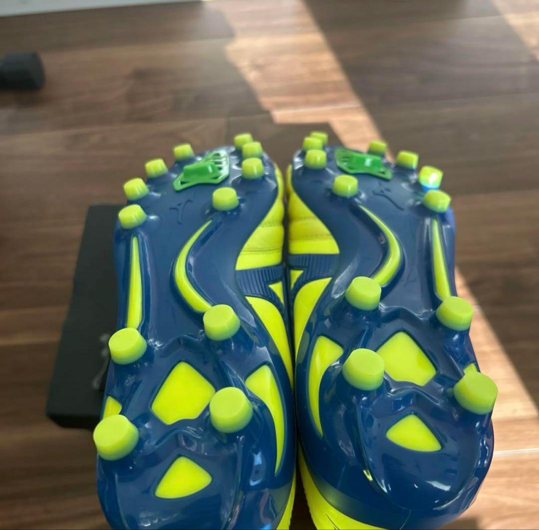 シューズ MORELIA NEO2