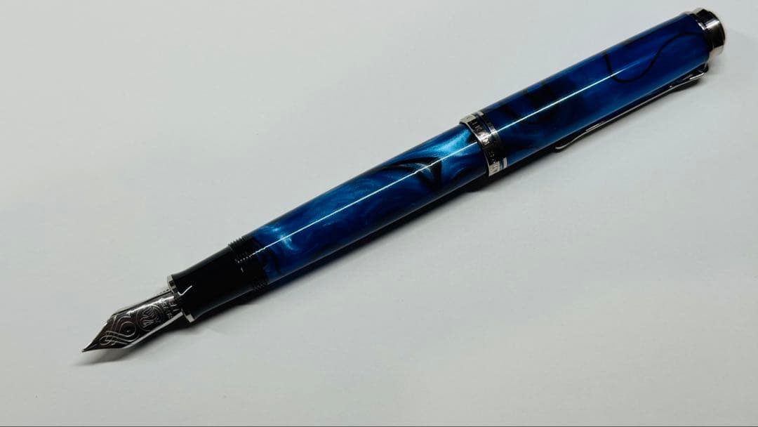 さ*ん様 ペリカン スーベレーン M805 ブルーデューン　ニブEF　Pelik