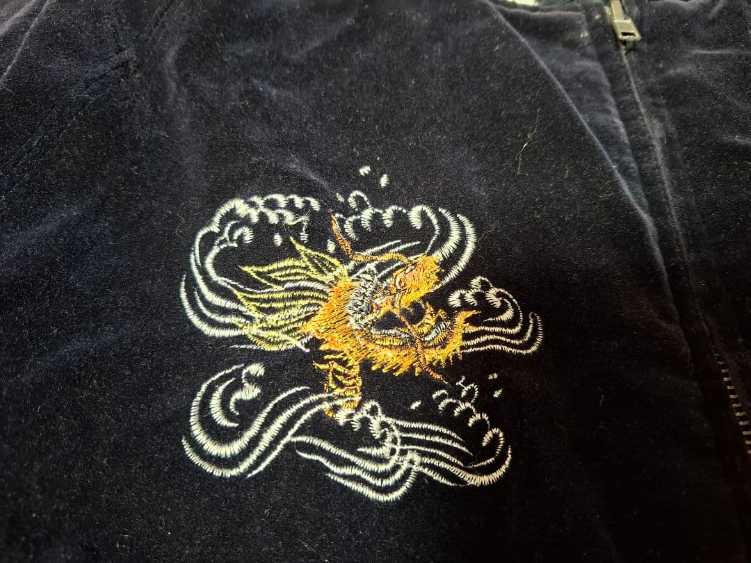 90s 刺繍☺和柄。y2k。Japan 。古着。アウター。ベロア。Lサイズ