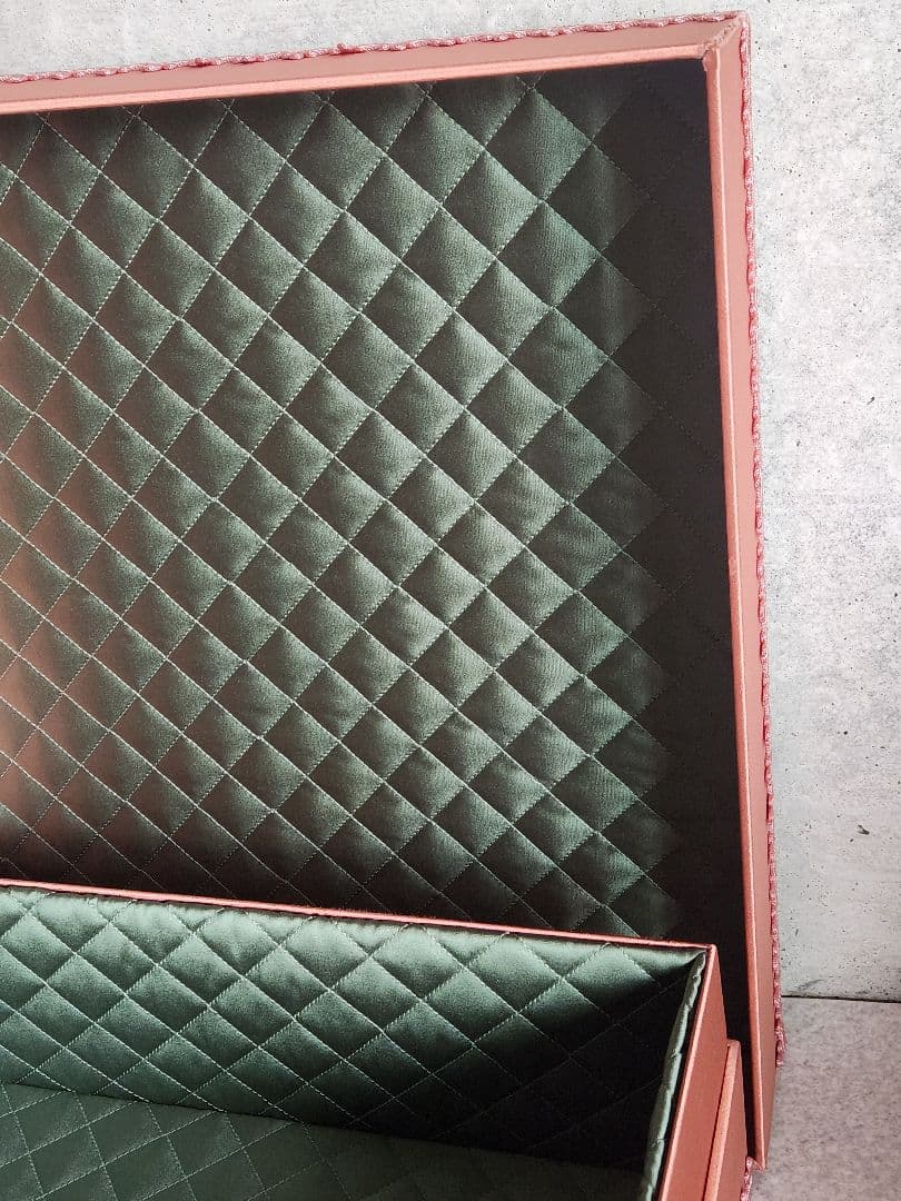 GUCCI 空箱 ギフトボックス 収納 インテリア