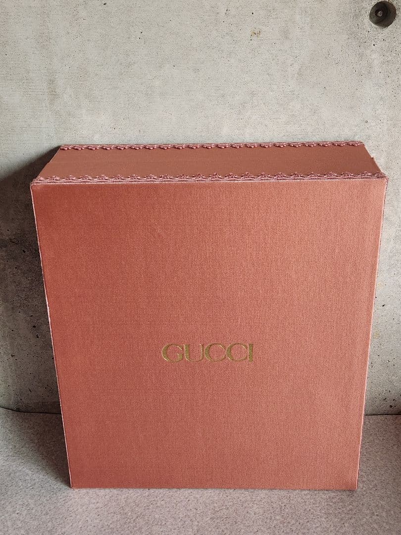 GUCCI 空箱 ギフトボックス 収納 インテリア