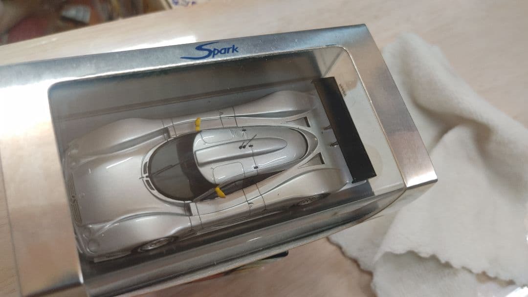 Spark Mercedes CLR ミニカー S0996 現品のみ