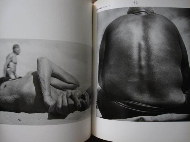 The Moment of Exposure　Leon Levinstein