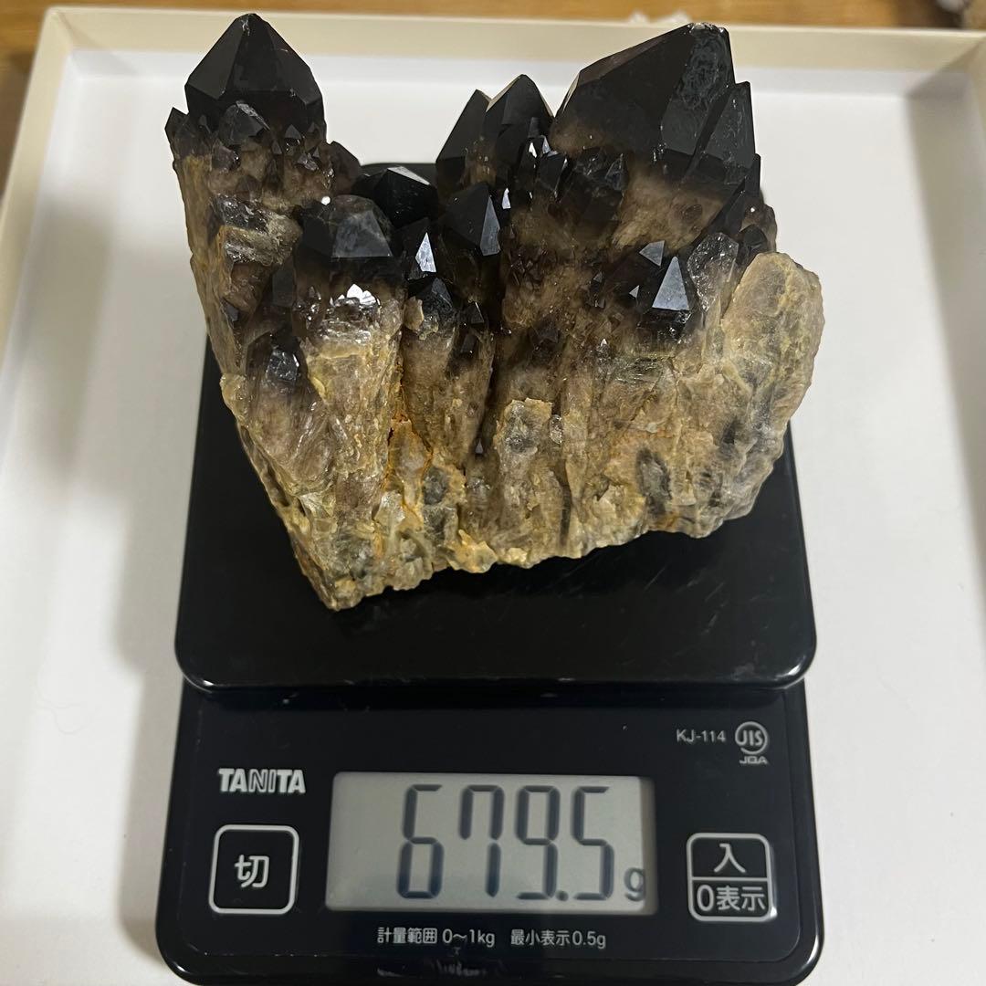 【天然石】キャンドルクォーツ　モリオン　原石　クラスター　679.5g
