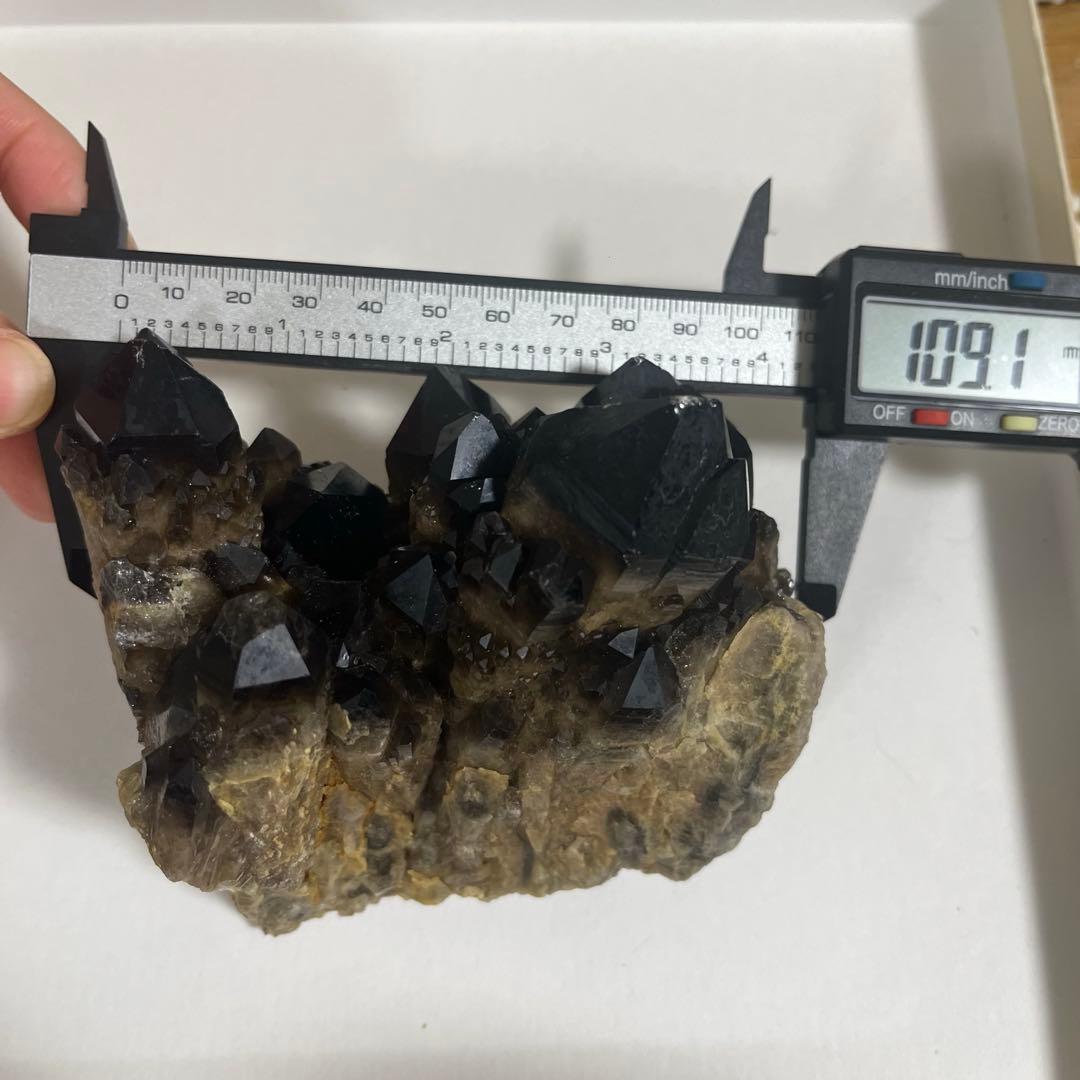 【天然石】キャンドルクォーツ　モリオン　原石　クラスター　679.5g