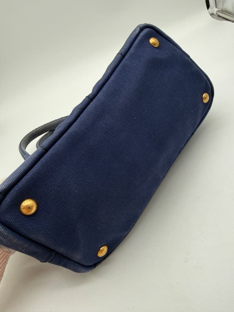 ち*る様 PRADA ハンドバッグ