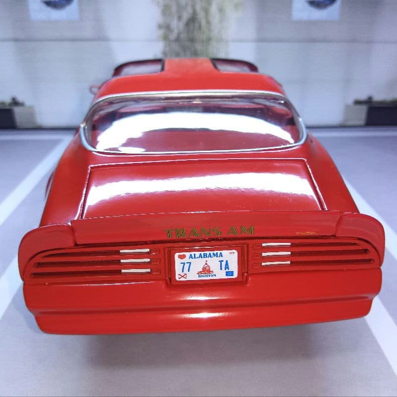 ミニカー Ertl 1/18 77 Pontiac Fire Bird TransAm