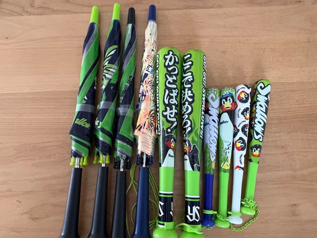 東京ヤクルトスワローズ　応援グッズ　傘　バット　まとめ売り