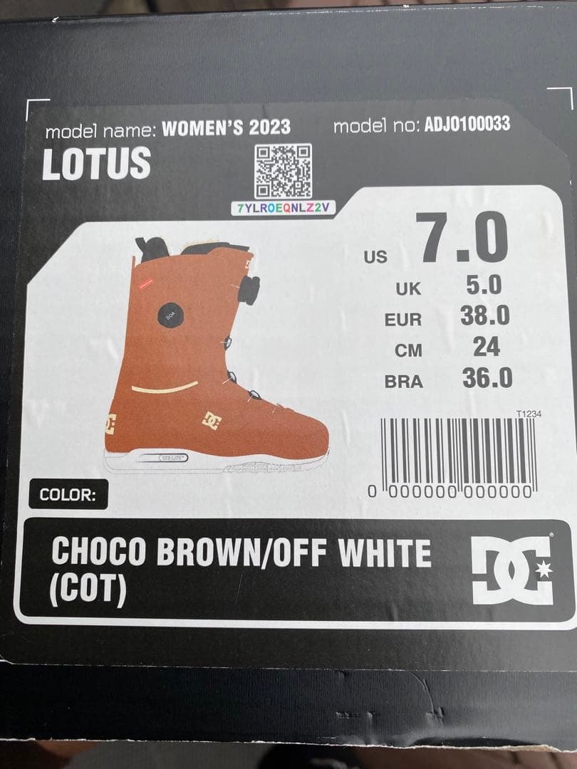 スノーボードブーツブランド名DCモデルLOTUSモデルNo.ADJO100033