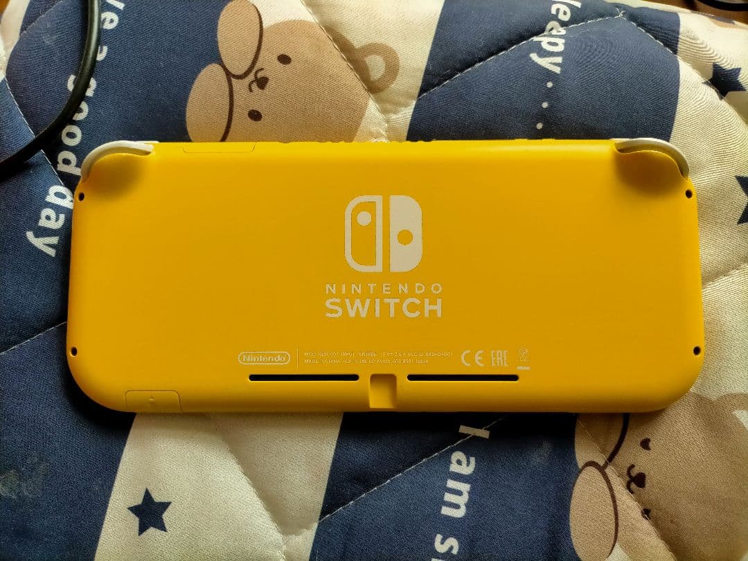 Nintendo Switch Lite イエロー 画面不調 ジャンク