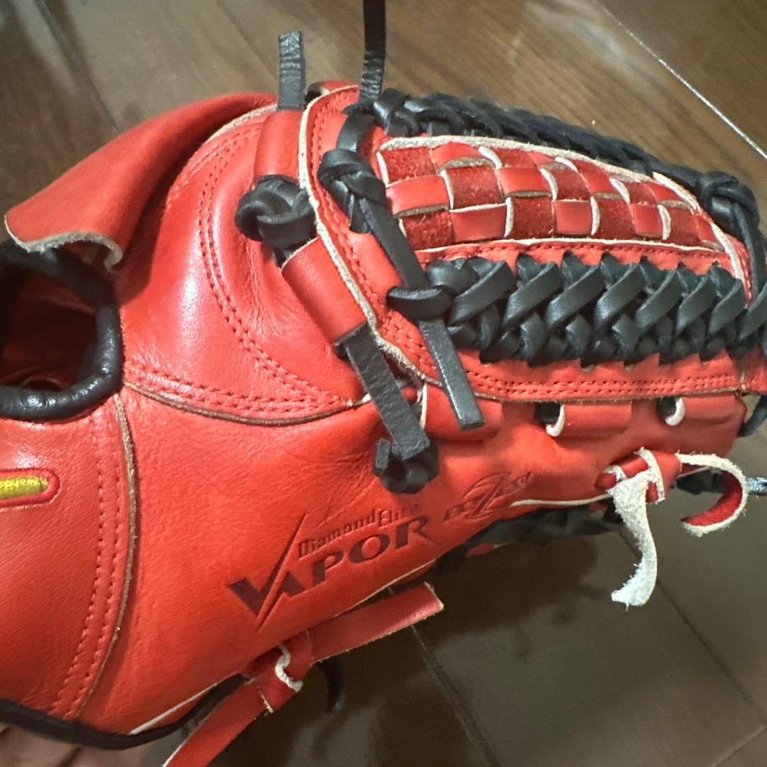 Nike Vapor 硬式グローブ 赤