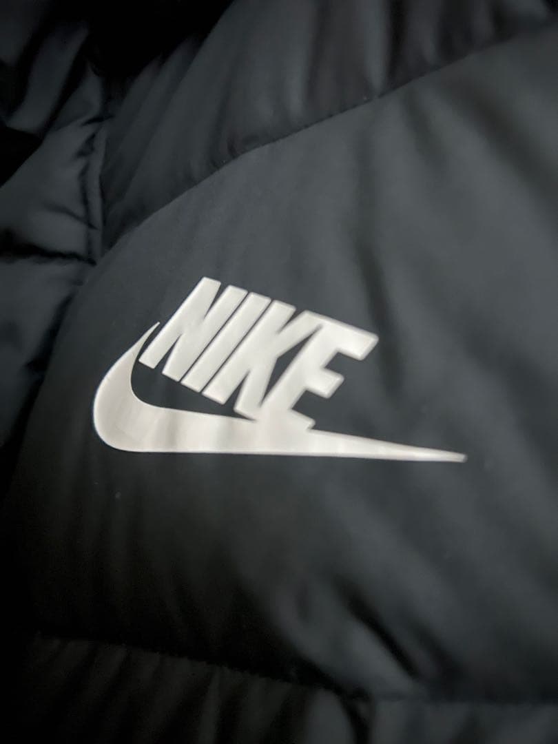 Nike ナイキ　フード付きダウンコート ベンチコート　Lサイズ ブラック