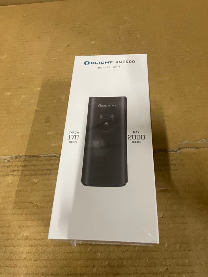 OLIGHT(オーライト) RN2000 自転車ライト