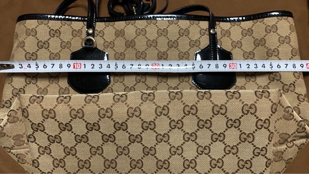 GUCCI GGパターンキャンバスバッグ