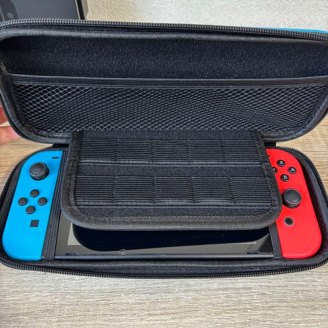 初代 Nintendo Switch 赤青/ 携帯ポーチ付き