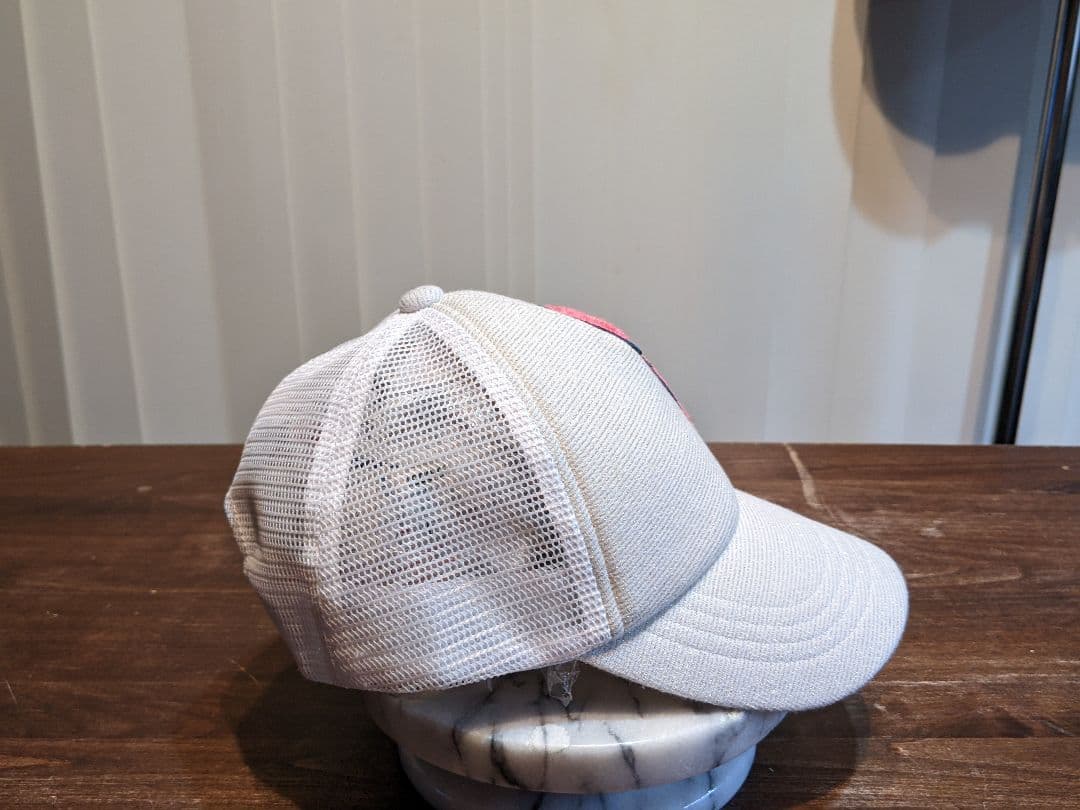 新品　バービー　ゴルフ　ラメ　光沢　メッシュ　キャップ　帽子　野球帽　白キャップ