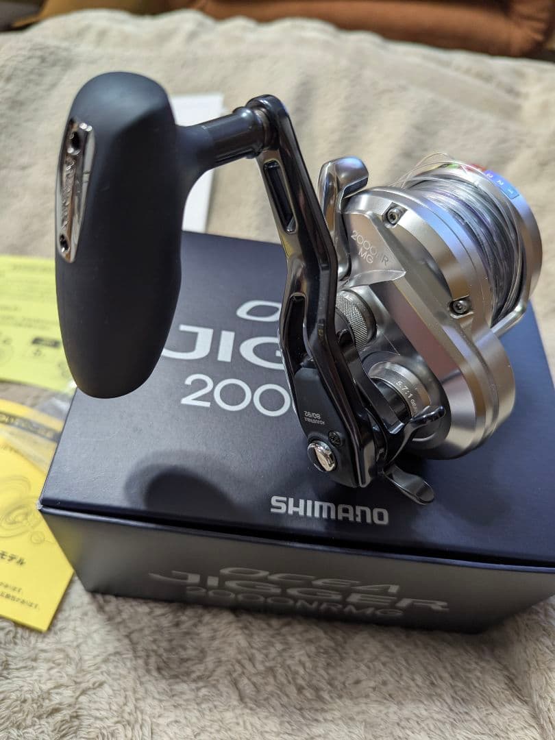 未使用品　SHIMANO OCEA JIGGER 2000NRMG　オシアジガー