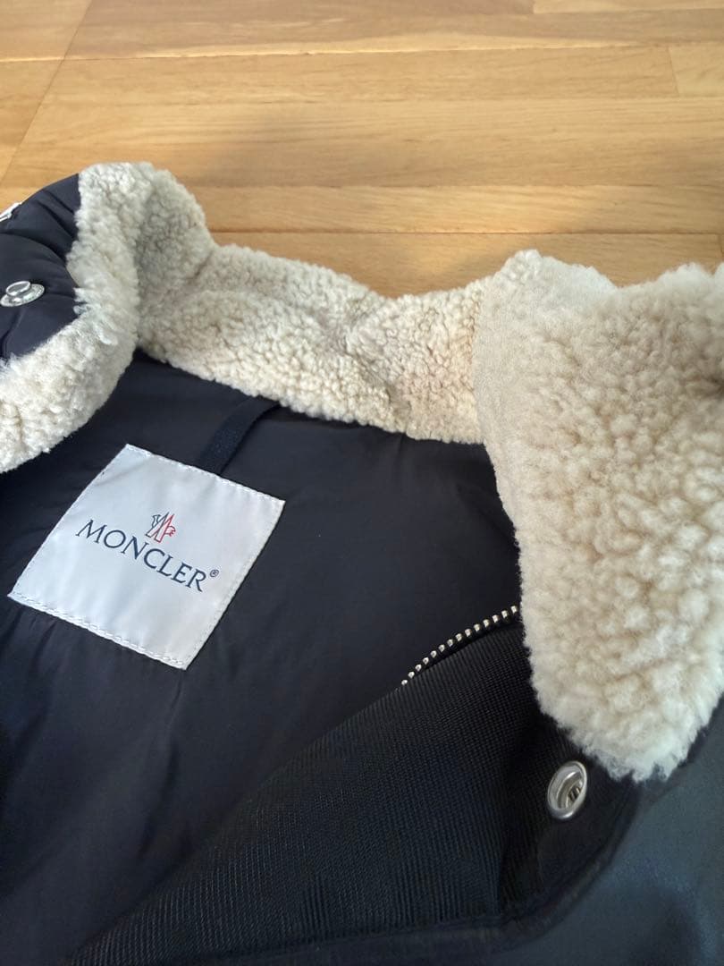 モンクレール MONCLER AVORD ダウンベスト　1