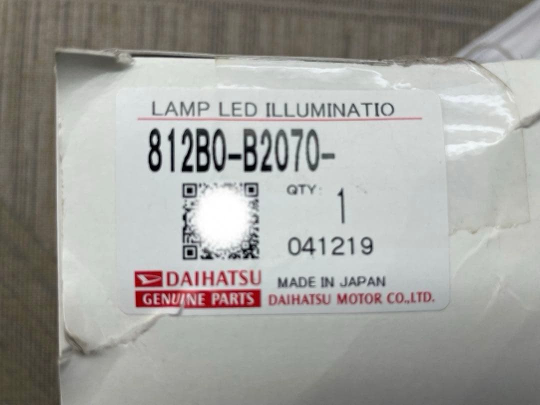 ダイハツ ムーヴ DBA-LA150S 左右側ディライト 812B0-B2070