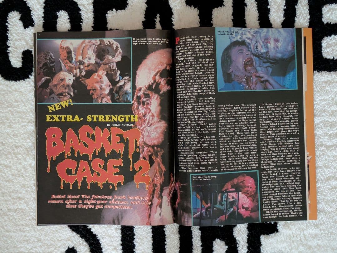 90年 米国版ファンゴリア「死霊のしたたり2」直筆サイン入り FANGORIA