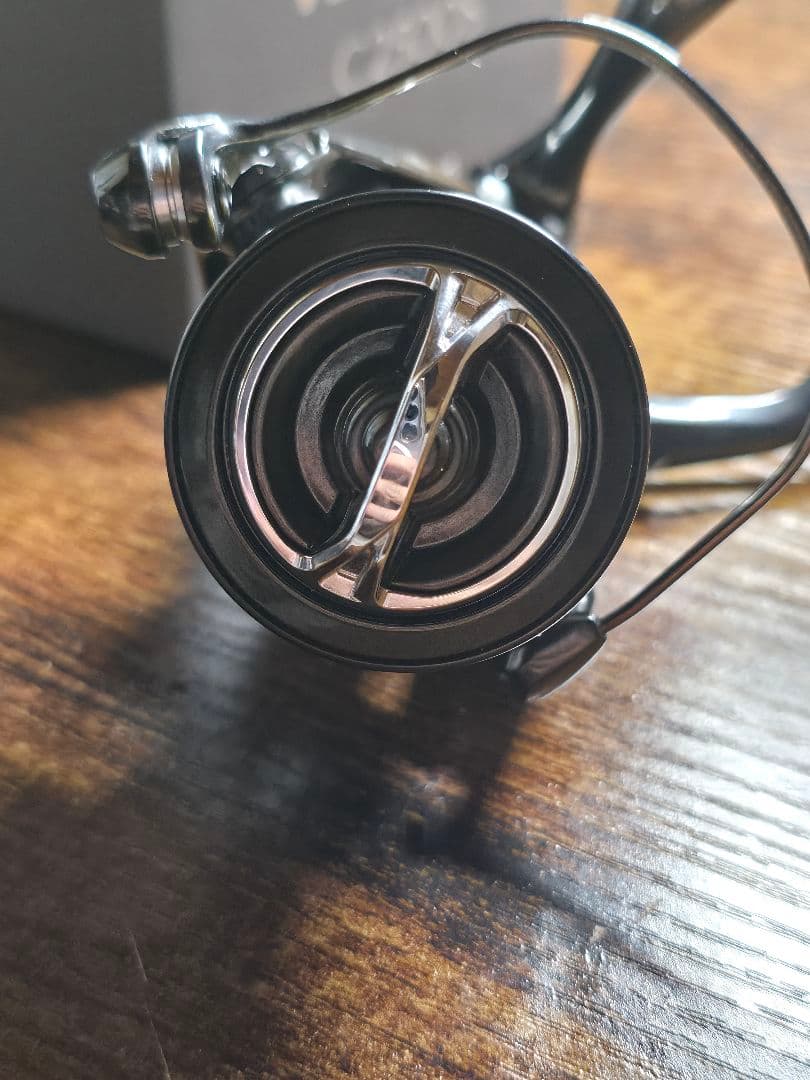 リール SHIMANO Vanquish C2500S