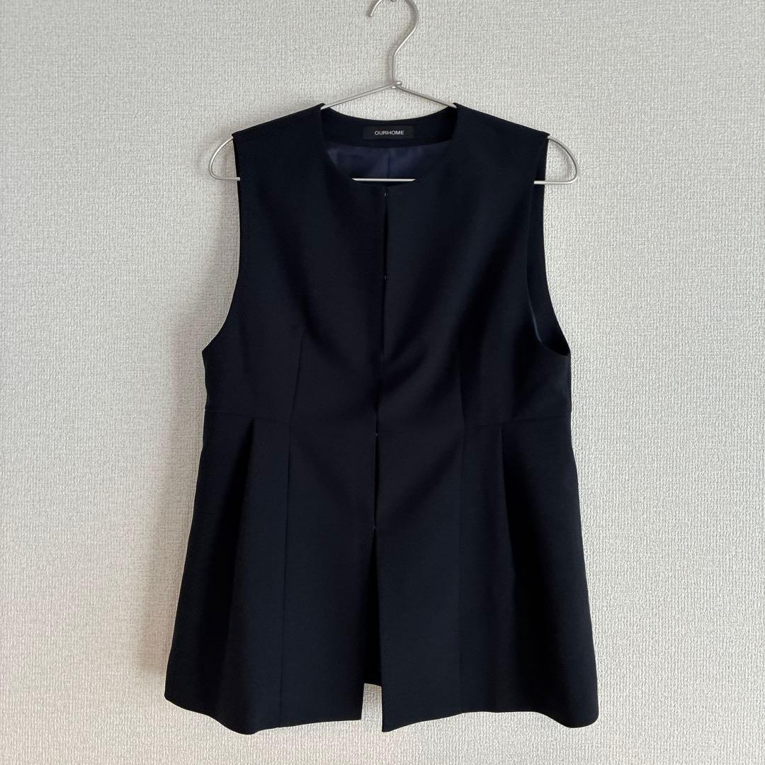 OUR シルエットがきれいな2way ぺプラムベスト