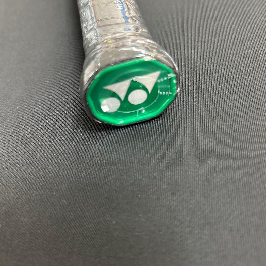 4ug5 アストロクス77プロ 新品未使用　ヨネックス　バドミントンラケット