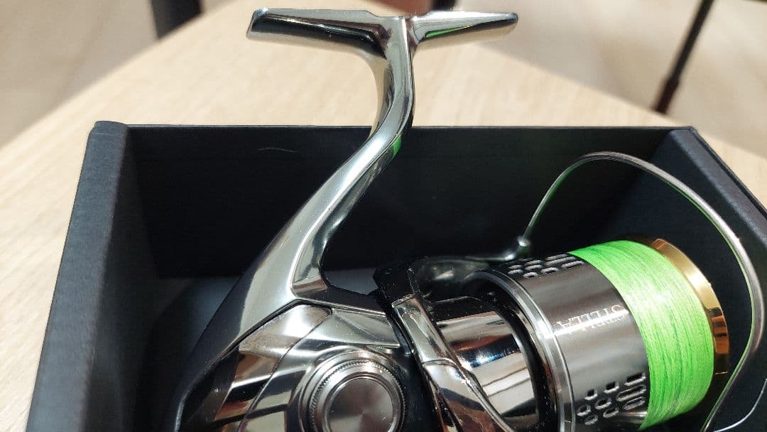 SHIMANO スピニングリール STELLA 2500SHG