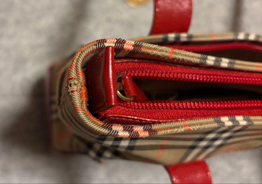 【BURBERRYバック】
