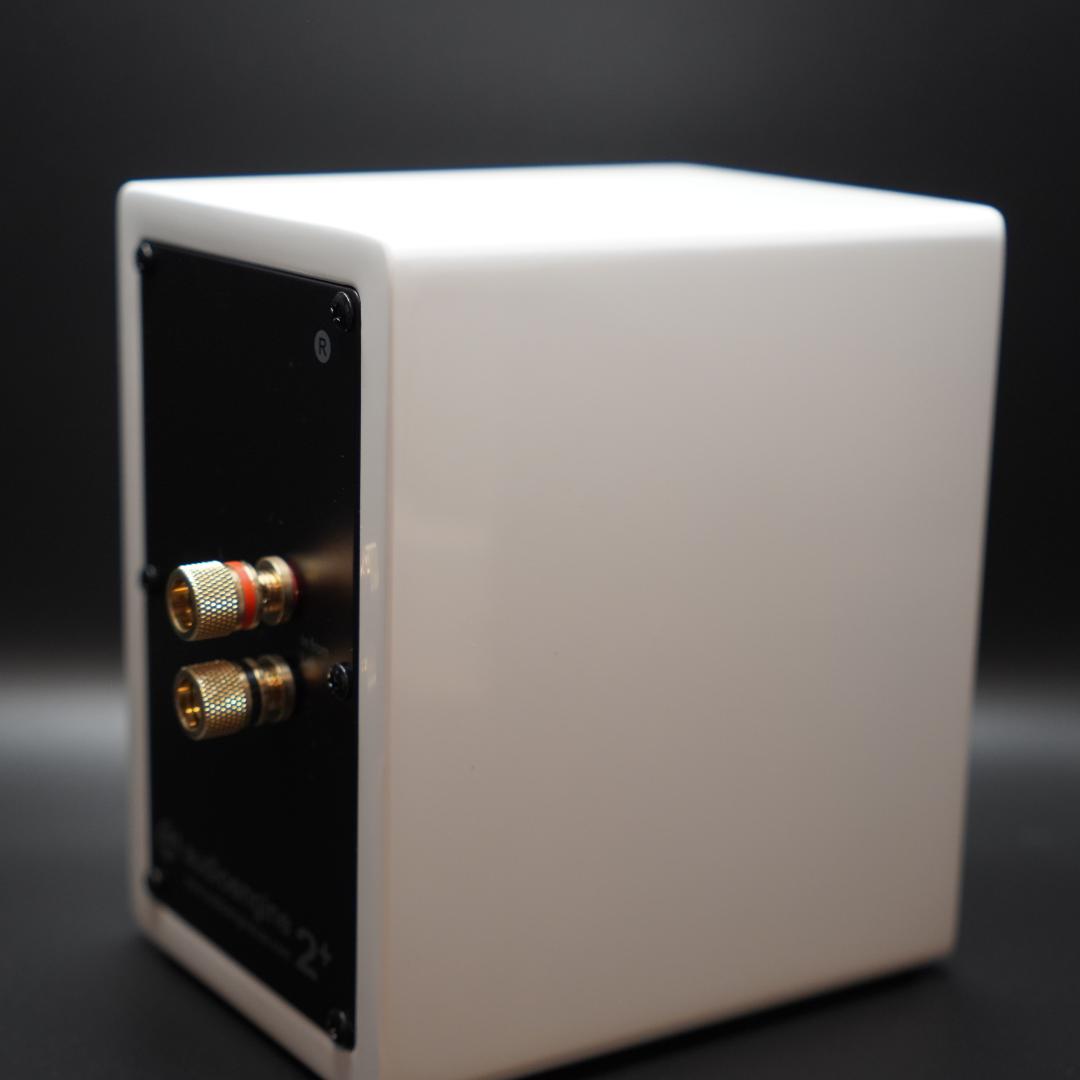Audioengine A2+ ホワイト ＆ Kanto スタンド｜美品
