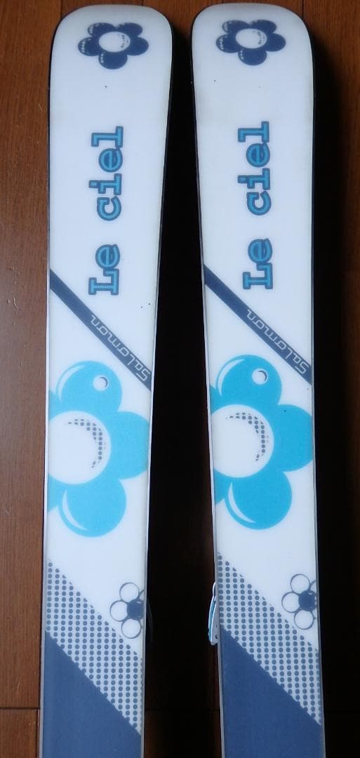 SALOMON　板131ｃｍ、ブーツ22.0～23.5ｃｍ