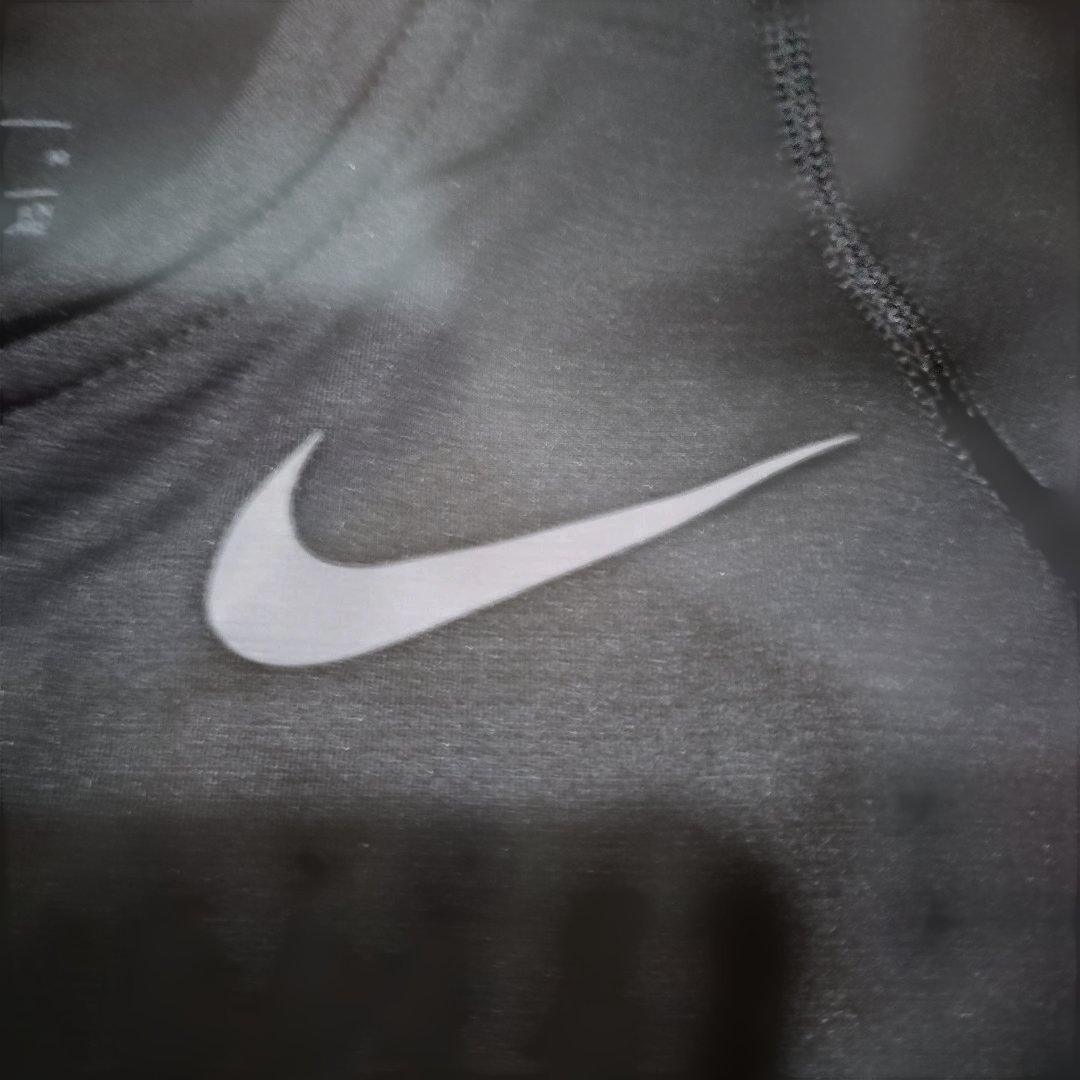 Nike Pro Hyperwarm ブラック タンクトップ US M(L)