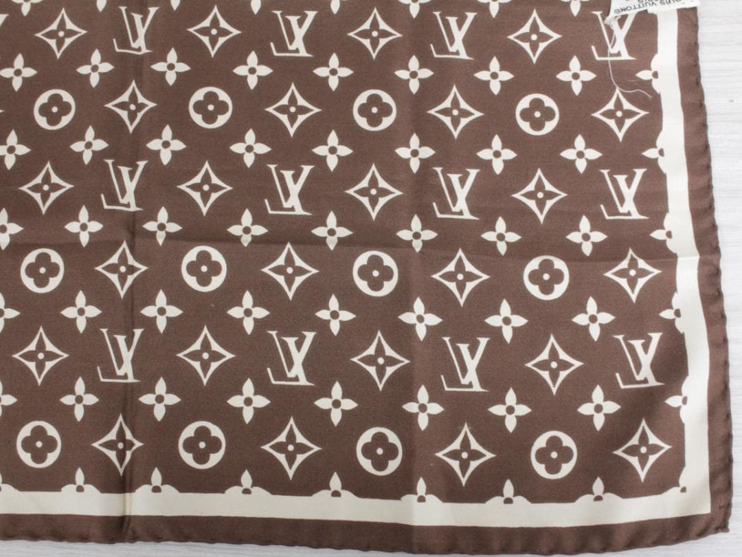 ▲ルイヴィトン モノグラム スカーフ シルク レディース 55x55㎝