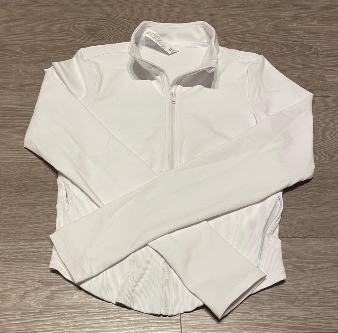 【美品】Alo フルジップ　ジャケット