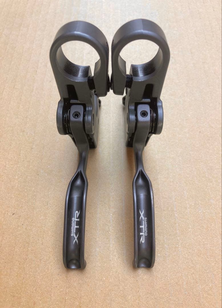 美品!! XTR Vブレーキレバー /BL-M950 / シマノ shimano