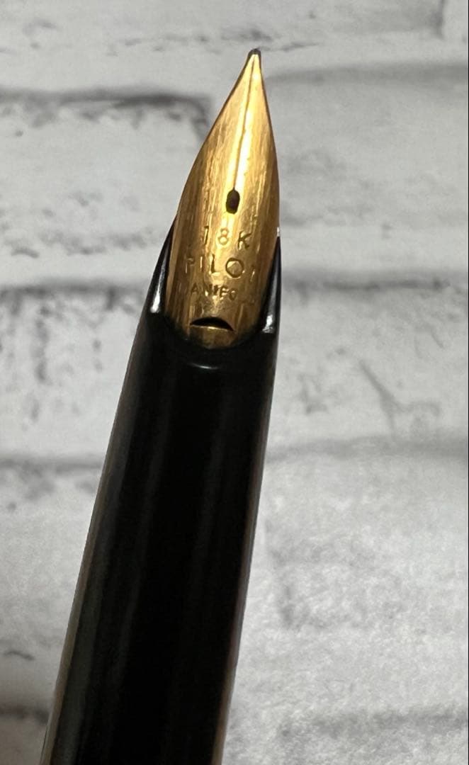 う*こ様 ★ ④ PILOT パイロット エリート万年筆 18K